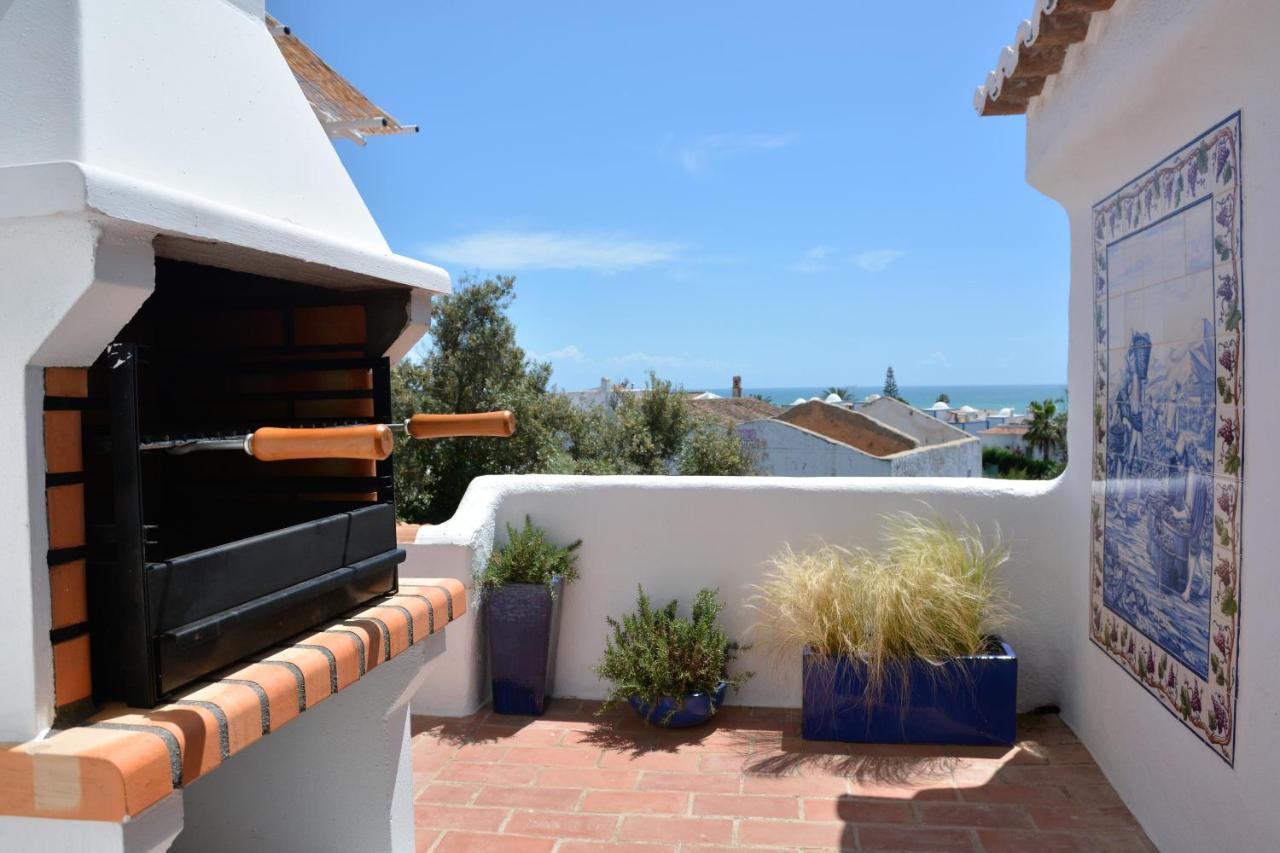 Shades Of Blue With Ocean View - Fast Wifi Apartment Porches  Exterior photo