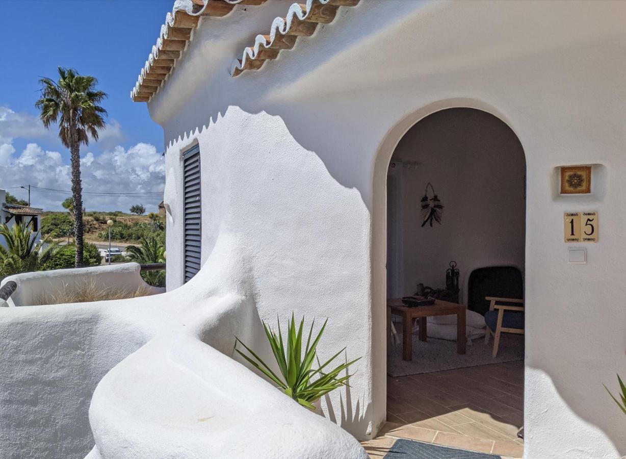 Shades Of Blue With Ocean View - Fast Wifi Apartment Porches  Exterior photo